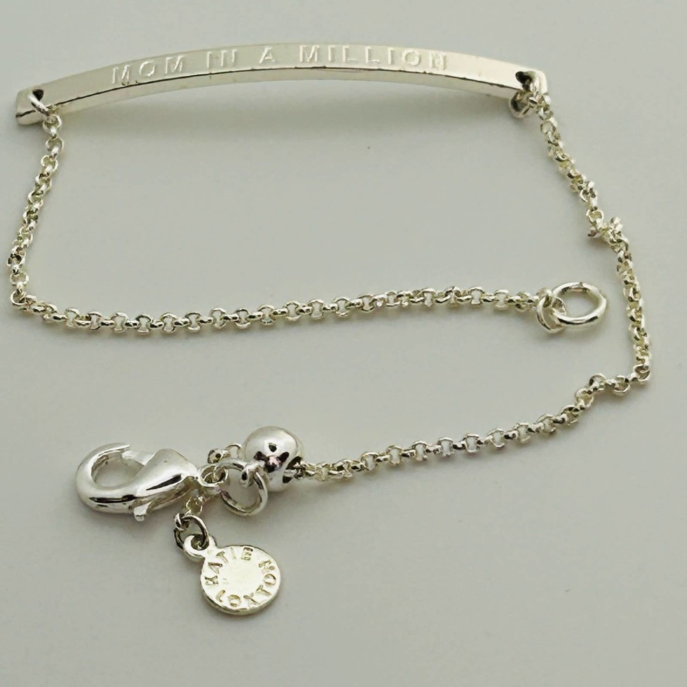 Katie Loxton Adjustable Bracelet “Mom in a Million” - Picture 3 of 3
